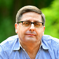 Александр Лопатин