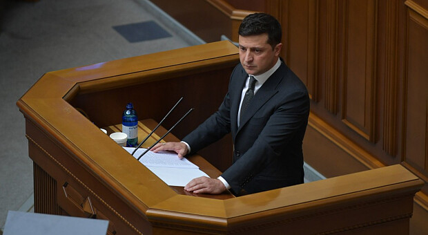 Вибори онлайн, безвіз та вакцина проти коронавірусу: що пообіцяв Зеленський українцям