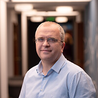 Олександр Комаров
