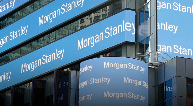 Morgan Stanley придбав 11% агресивного скупника біткоїнів