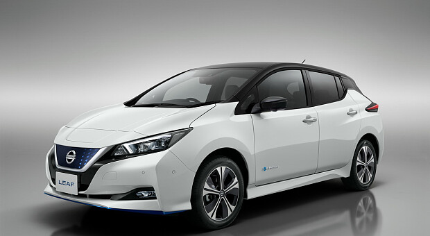 Офіційний Nissan Leaf в Україні: перші продажі стартують влітку