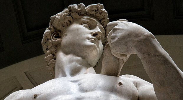 Бути однієї форми. Навіщо ми знущаємося над собою у спотрзалі