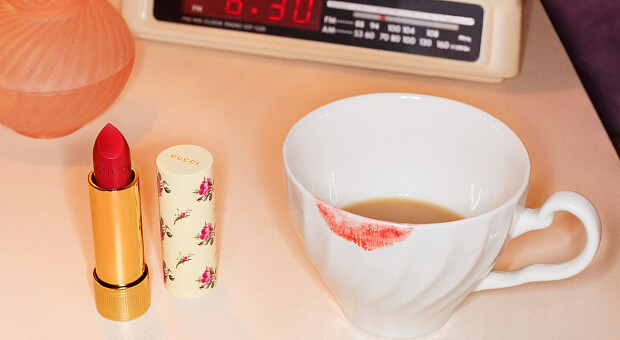 Инклюзивные помады. Как новые ценности влияют на люксовые бренды