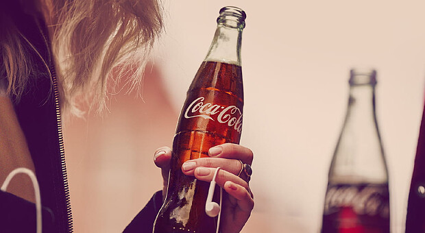 Coca-Cola и Unilever отказалась от рекламы во всех социальных сетях мира из-за дискриминации BLM