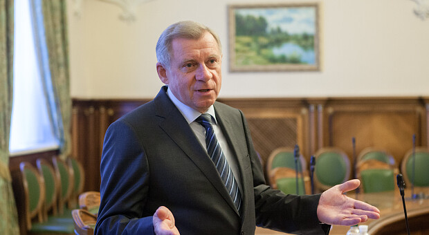 Рада звільнила голову Нацбанку Якова Смолія